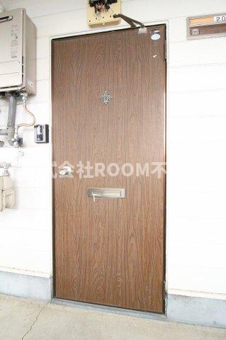 玄関　シンプルで使いやすい玄関です