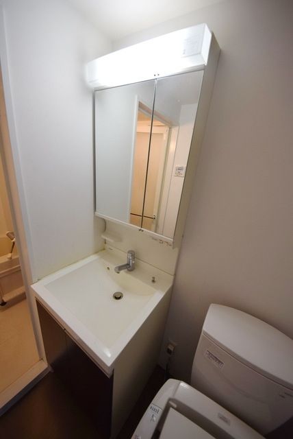 洗面設備　★便利な洗面台★