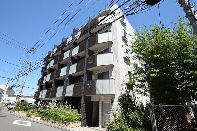 建物外観　★おしゃれな外観のオートロック付きマンション★