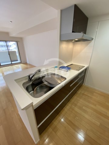 キッチン　グレンパーク梅田北　カウンターキッチン