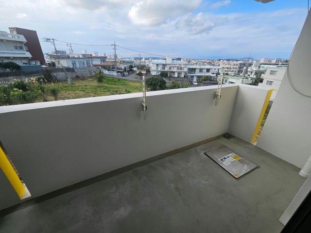バルコニー　※写真は303号室