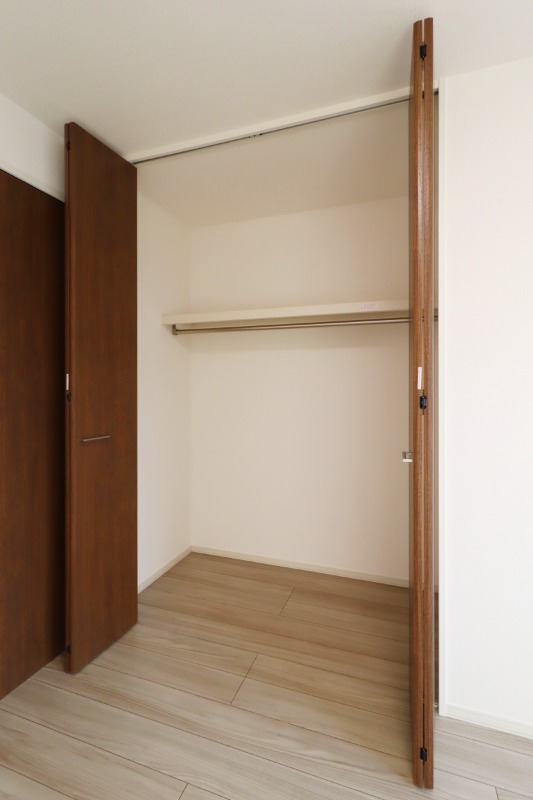 収納　図面と現状に相違がある場合には現状を優先