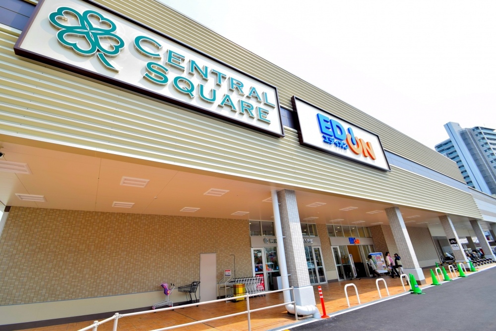 スーパー　ライフセントラルスクエア森ノ宮店（スーパー）まで450m