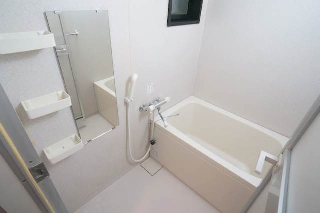 バス・シャワールーム　別号室