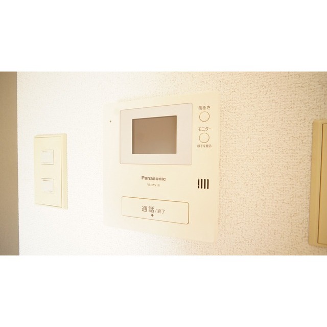 セキュリティ　カメラ付インターホン（同仕様タイプ・現況