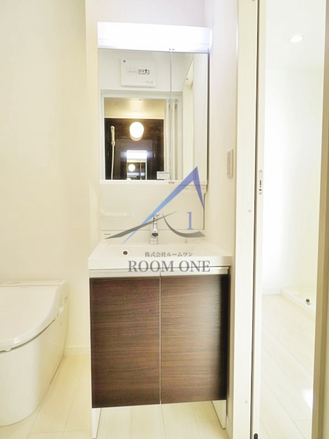 洗面設備　洗面台です。