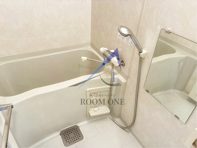 バス・シャワールーム　お風呂です。