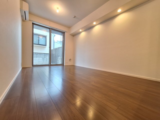 居室・リビング　★ゆとりある広さのリビング★