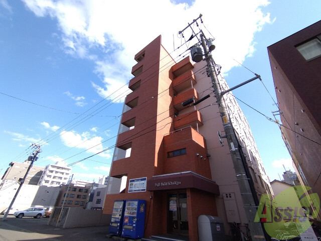建物外観　札幌市北区北１４条西「藤井ビル北１４条」