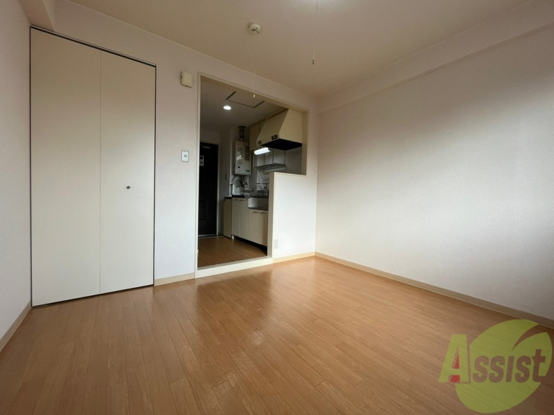 居室・リビング　明るいお部屋は気持ちよく過ごせそうですね。