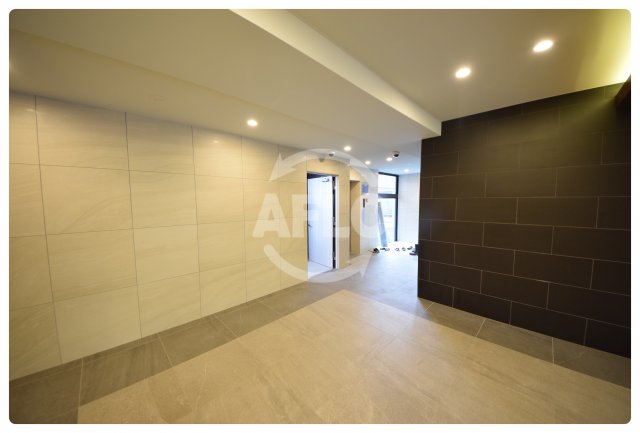 ロビー　アドバンス大阪ブリアント　ロビー