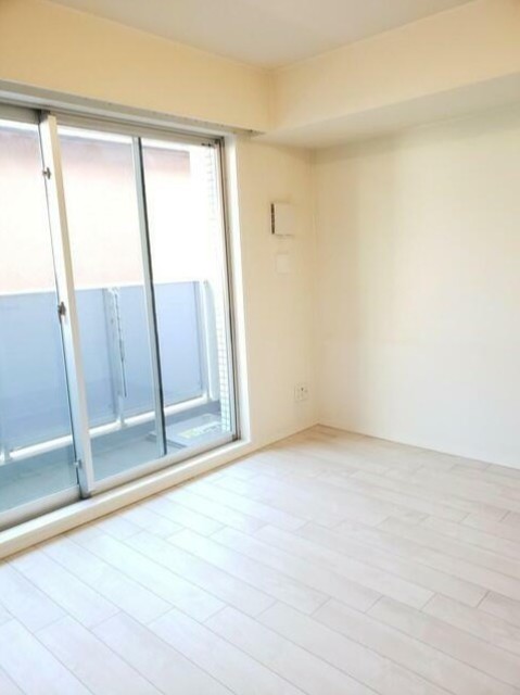 バルコニー　バルコニーあります