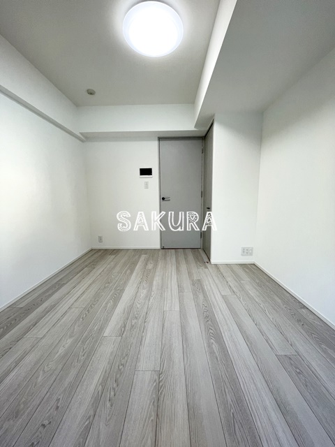 居室・リビング　使いやすい形の為、レイアウトを楽しめます♪