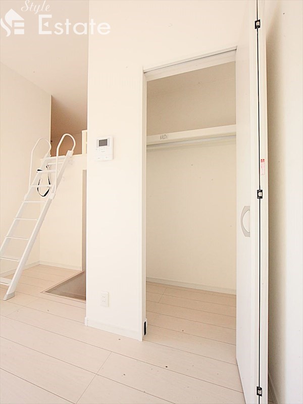 収納　クローゼット