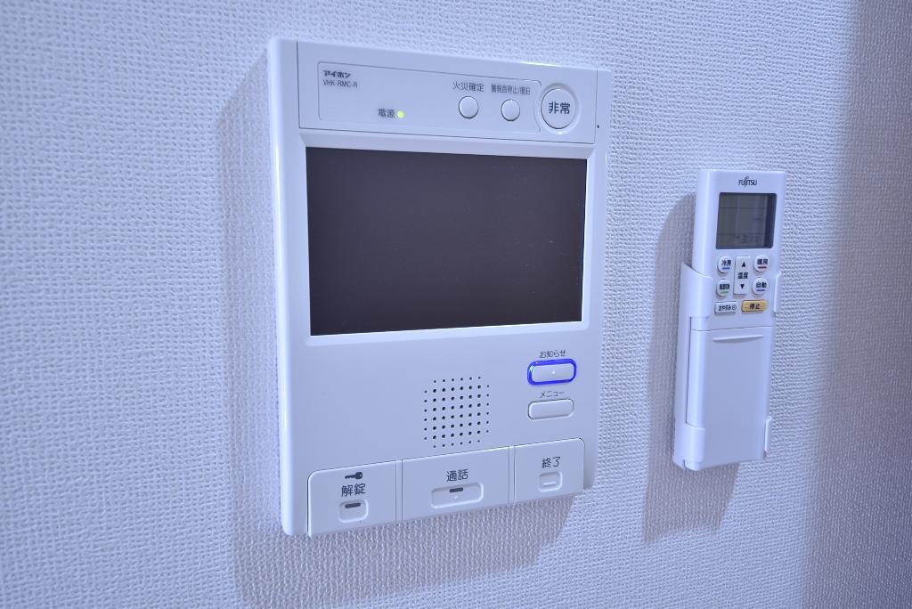 セキュリティ　カメラ付インターホン