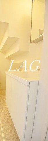 洗面設備　洗面台です。