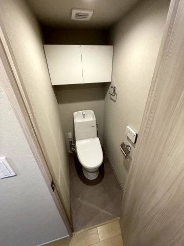 トイレ　ゆったりとした空間のトイレです