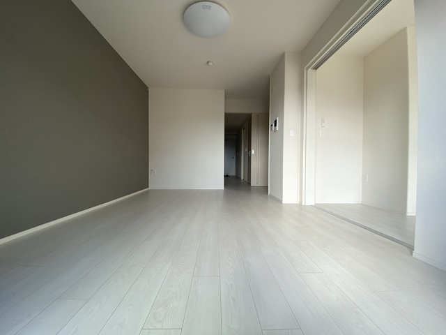 居室・リビング　★明るい洋室で住み心地が良さそうですね★