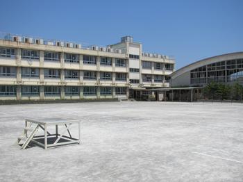 小学校　葛飾区立上千葉小学校（小学校）まで387m