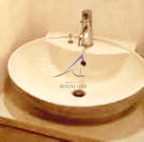 洗面設備　独立洗面台です。