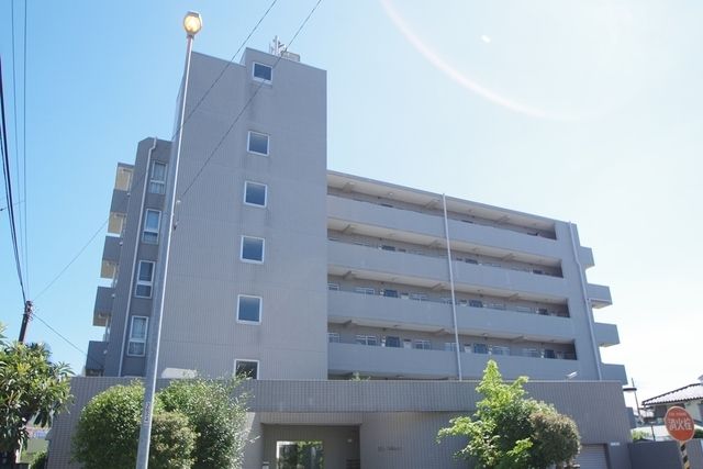 建物外観　☆本厚木駅まで平坦です☆