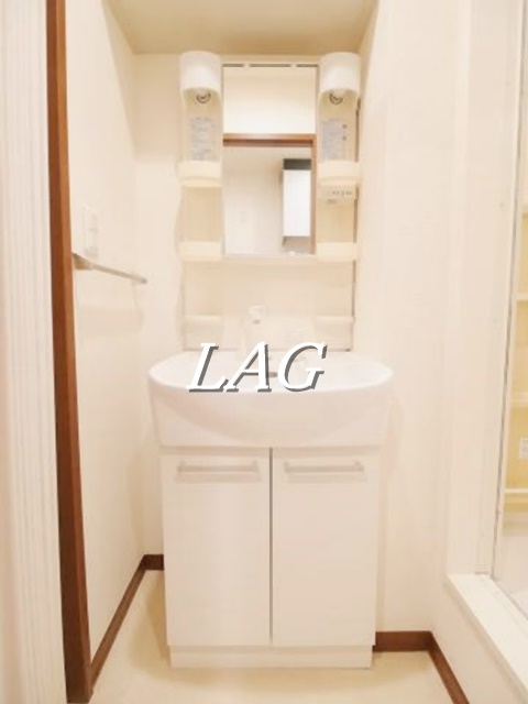洗面設備　洗面台です。