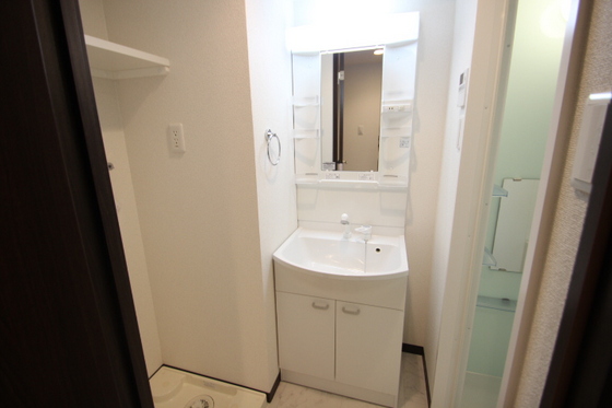 洗面設備　※別部屋の写真です