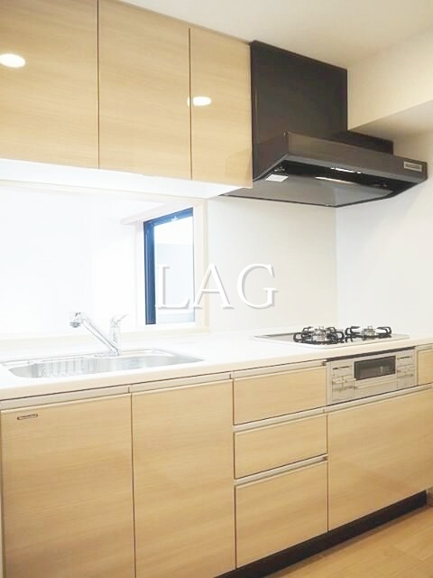 キッチン　キッチンです。