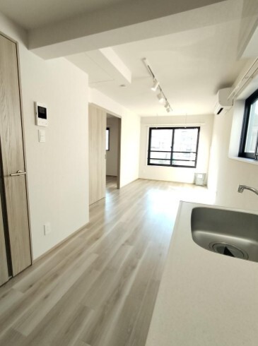 居室・リビング　※反転タイプ参考