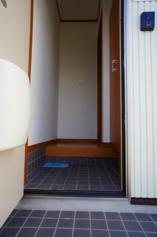 玄関　図面と現状に相違がある場合には現状を優先