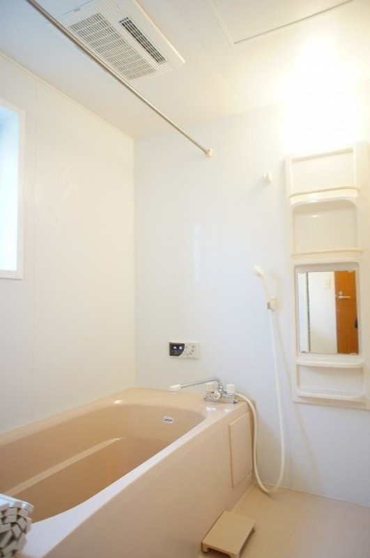 バス・シャワールーム　図面と現状に相違がある場合には現状を優先