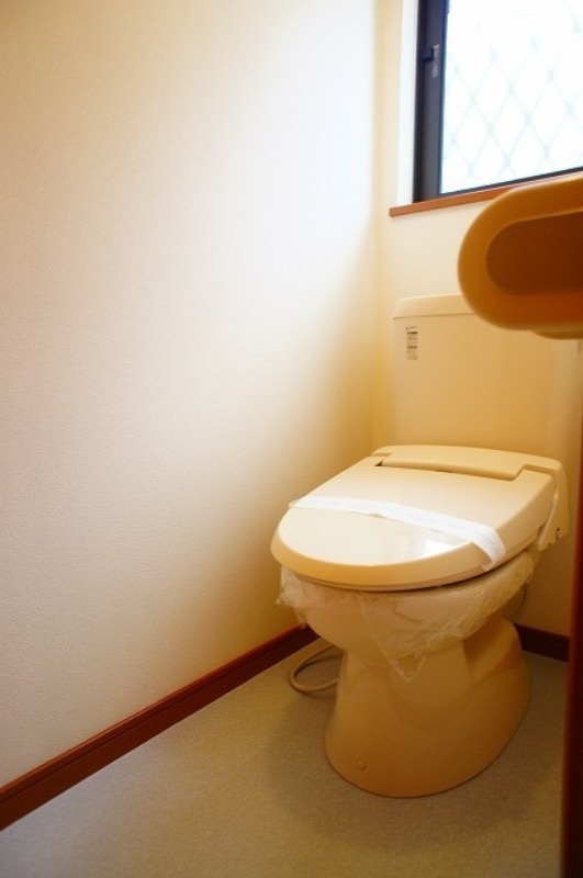 トイレ　図面と現状に相違がある場合には現状を優先