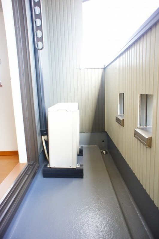 バルコニー　図面と現状に相違がある場合には現状を優先