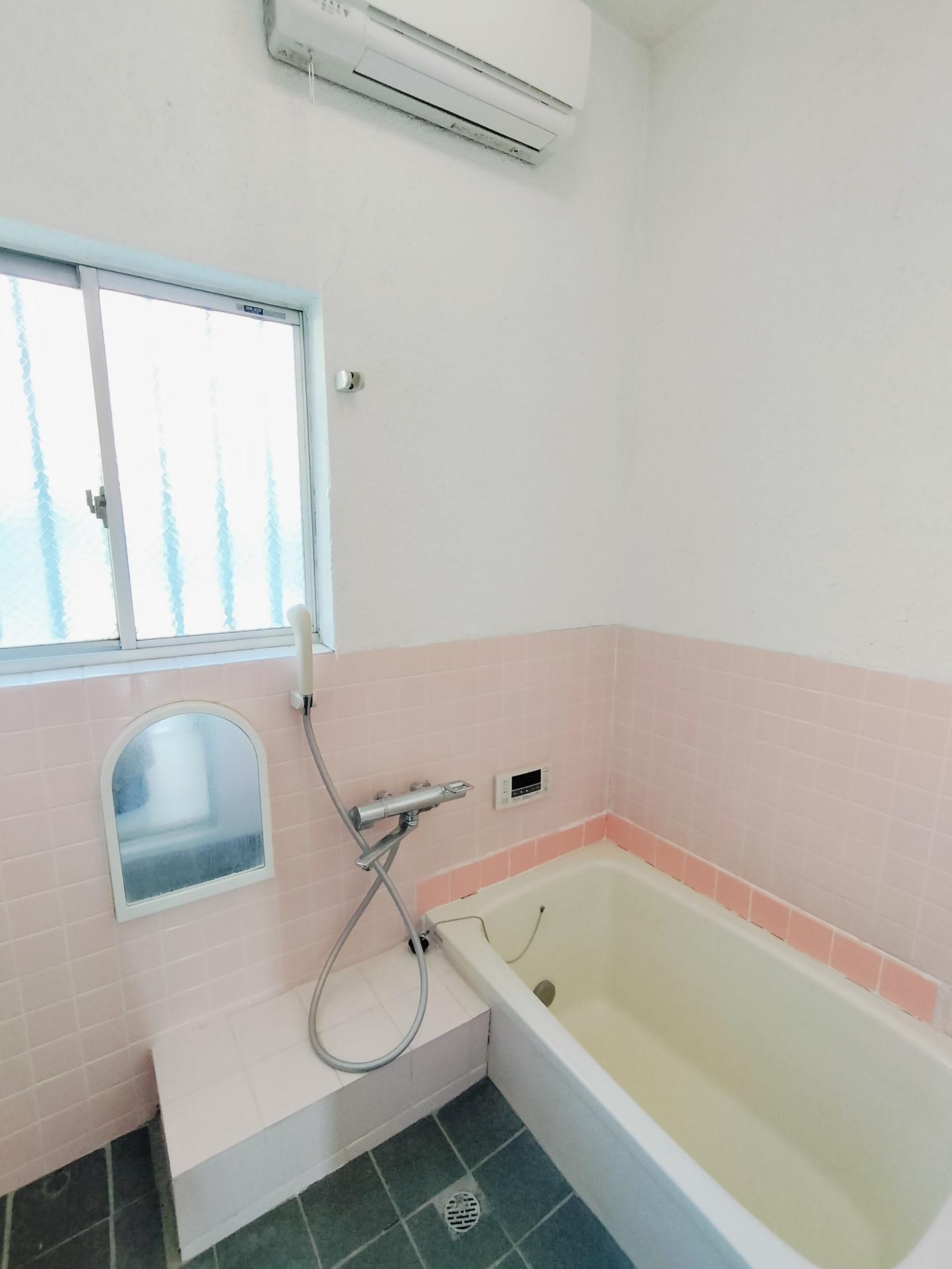 バス・シャワールーム　浴室・暖房機能付