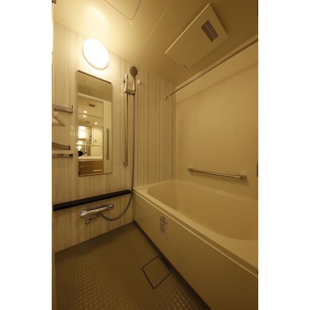 バス・シャワールーム　※別部屋参考写真