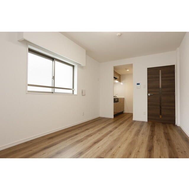 居室・リビング　※別部屋参考写真