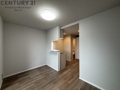 居室・リビング　洋室と合わせて使用可能な広々ダイニング