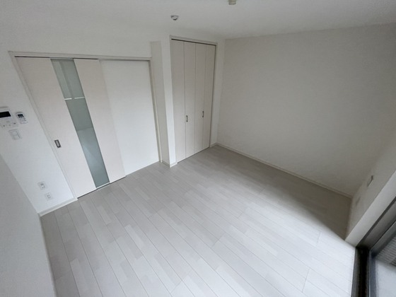 居室・リビング　※別部屋の写真です