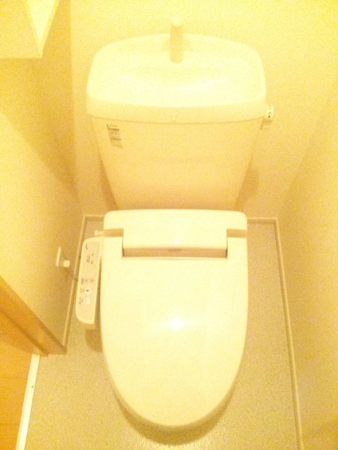 トイレ　【グランジュテ】