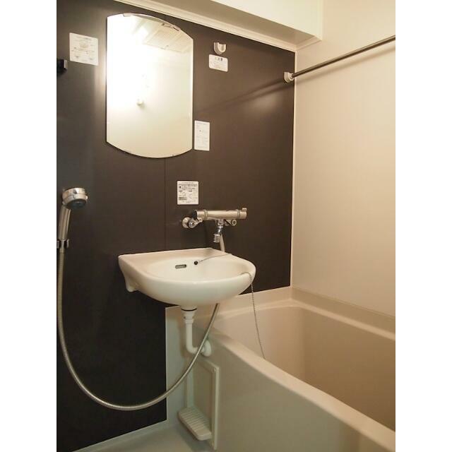 バス・シャワールーム　※同仕様写真含む