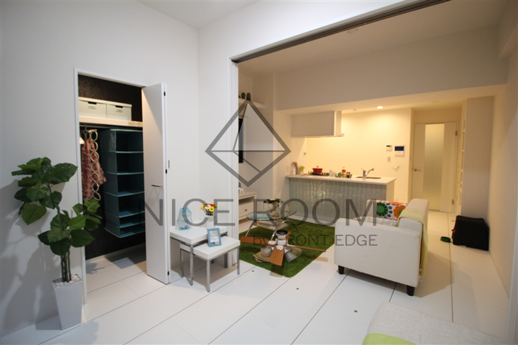 居室・リビング　BRAVE北新町　洋室