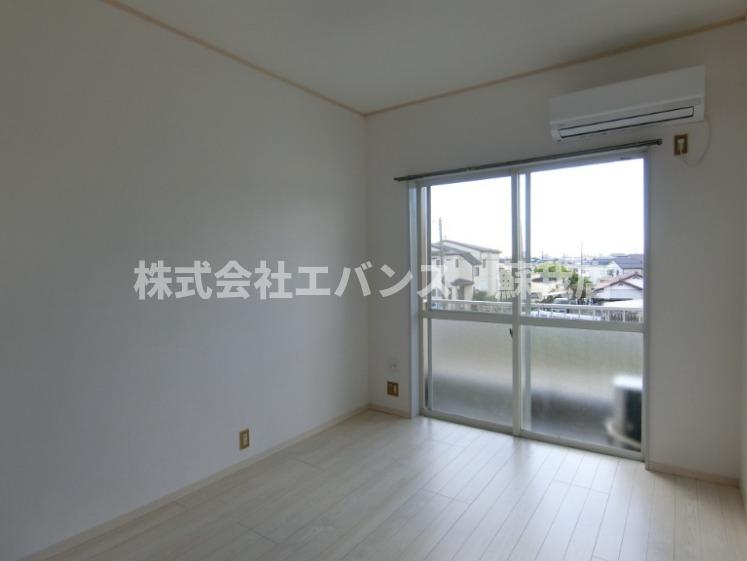 居室・リビング　ゆったりとした居間です