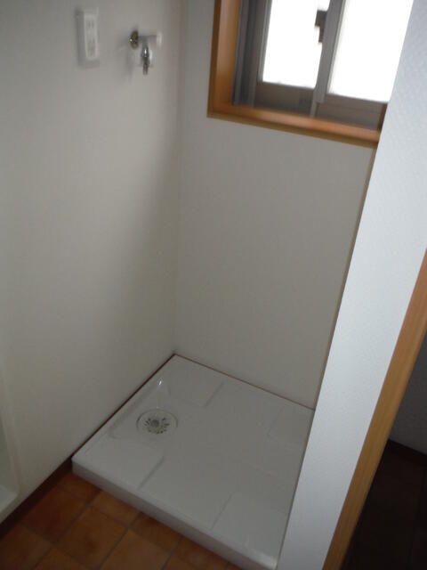 その他設備　洗濯機置場