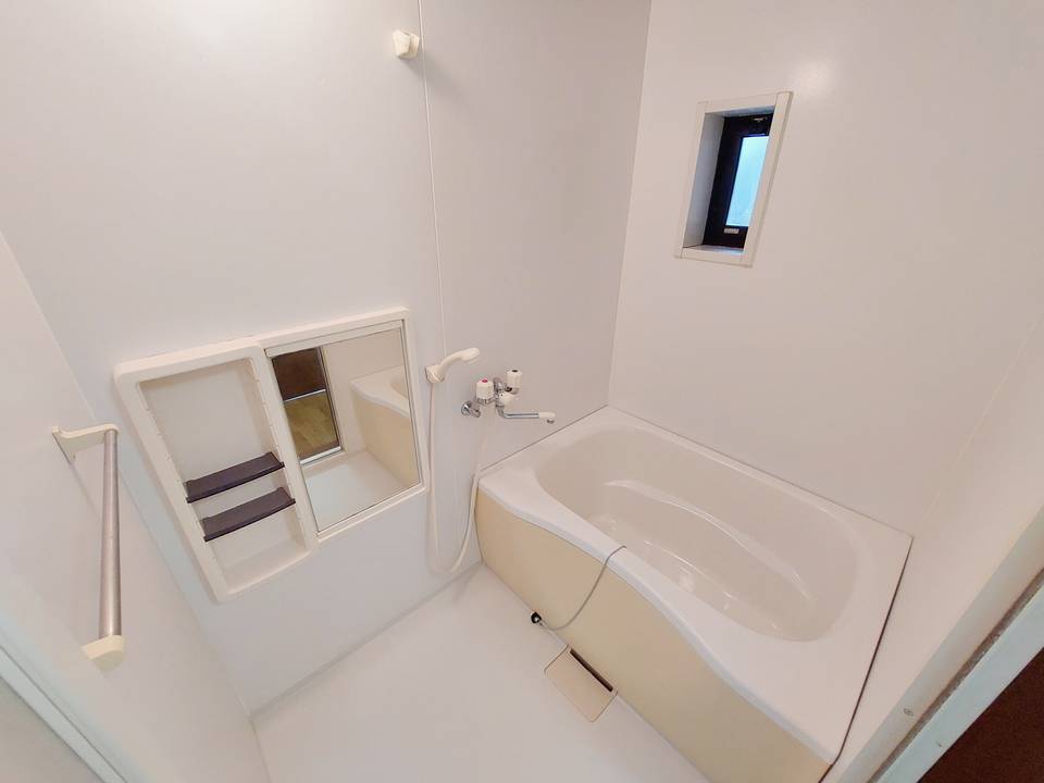 バス・シャワールーム　浴室