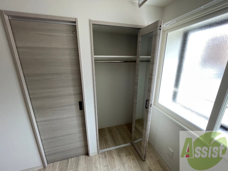 収納　収納もバッチリあるのでお部屋が片付きますよ！