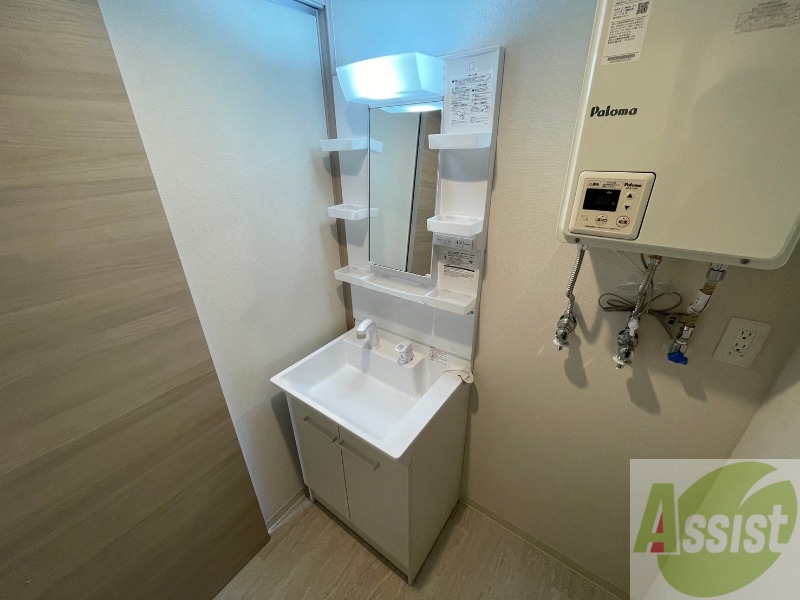 洗面設備　シャンプードレッサーで身支度もラクラクです！