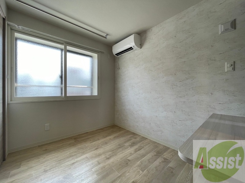 居室・リビング　広くてきれいなリビングです！快適に過ごせそうですね。