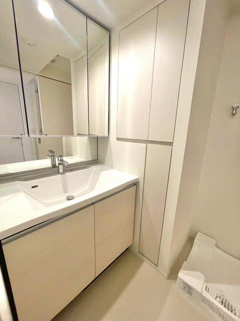 洗面設備　独立洗面台