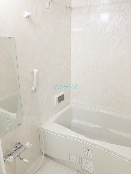 バス・シャワールーム　浴室