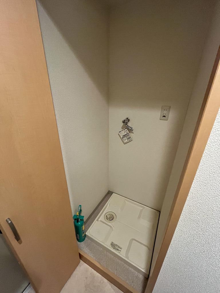 その他部屋・スペース　室内洗濯機置き場です。